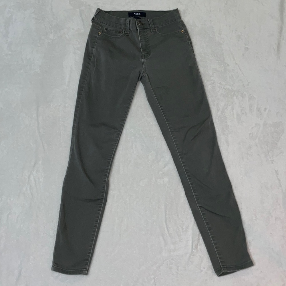 aero jeans high rise size 0 reg